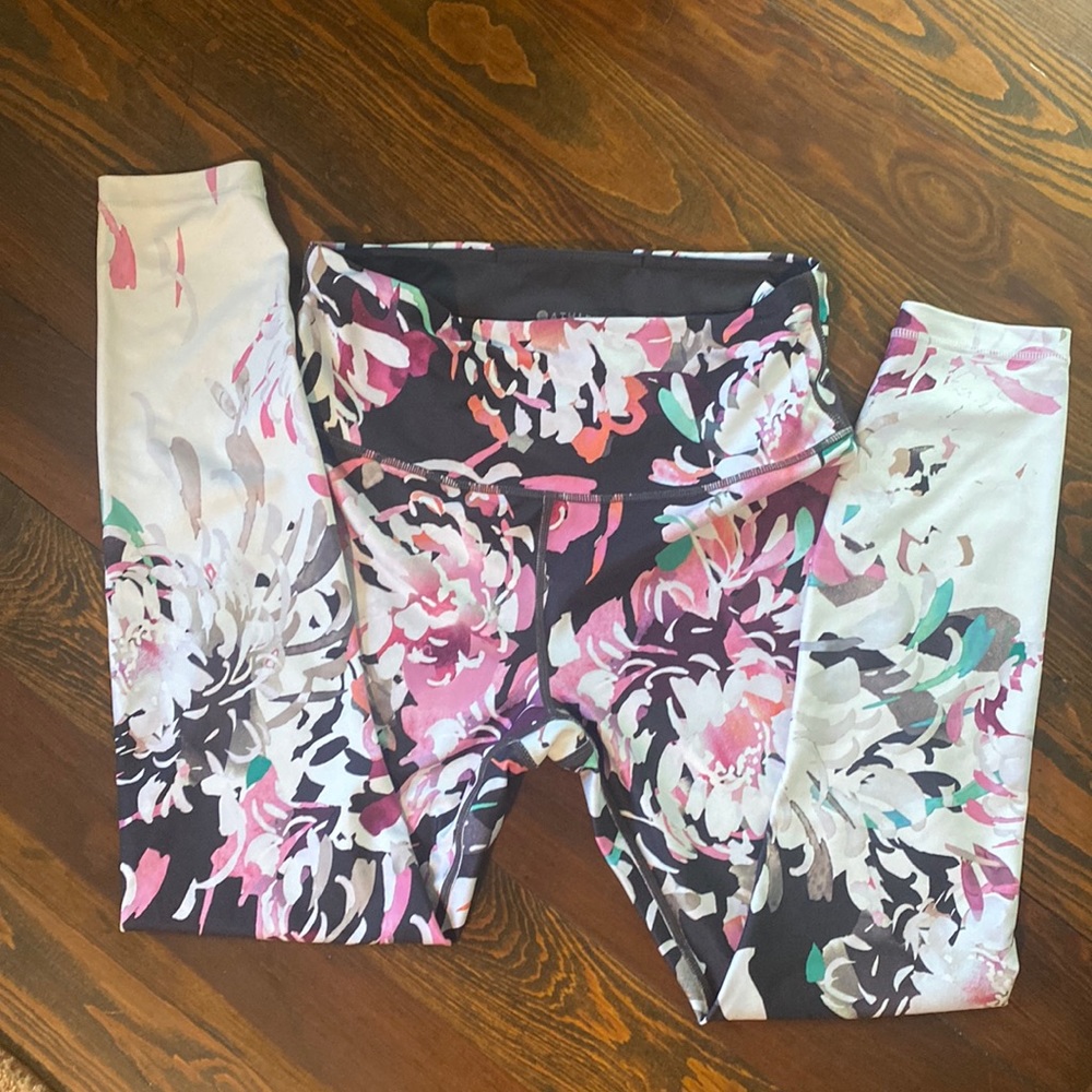 Athleta Elation Blossom leggings